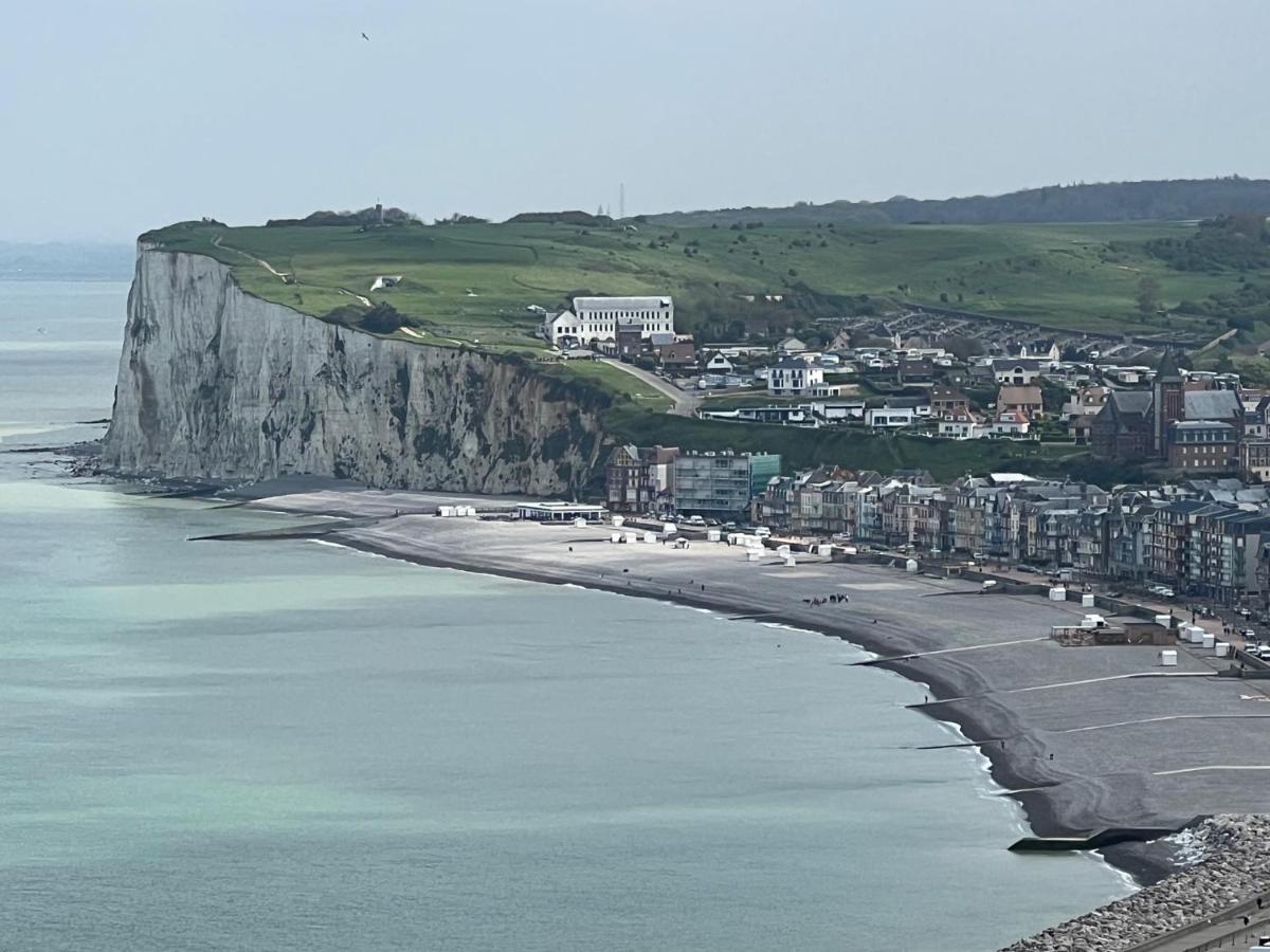 Villa Saint Jacques, Appart La Mer Le Tréport Esterno foto